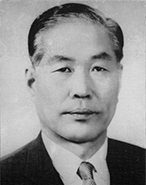 재무부 13대 김유택 장관