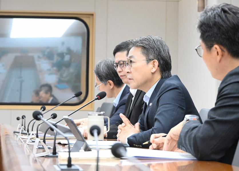 권대영 차관, 26년 제10차 일자리 전담반(TF) 주재