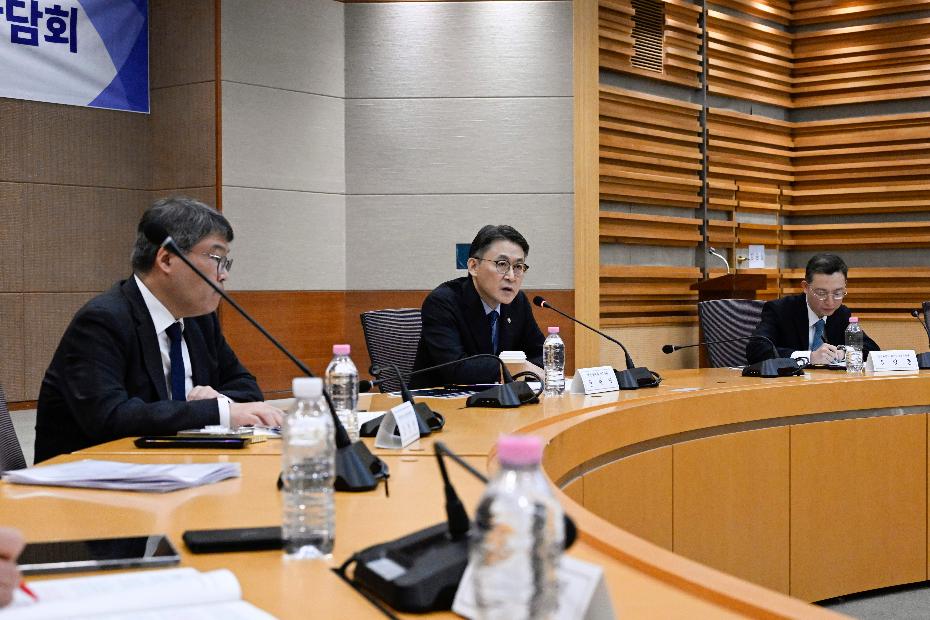 권대영 차관, 가상자산 과세 관련 현장 간담회 주재
