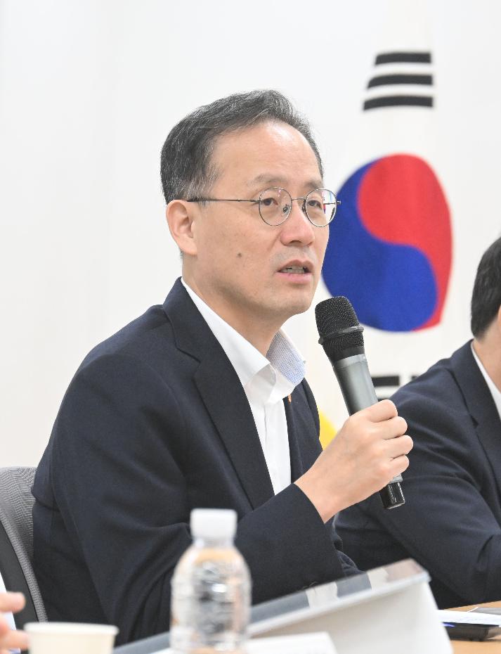 이형일 부총리, 청년.고령층 주거안정 지원 강화 현장방문